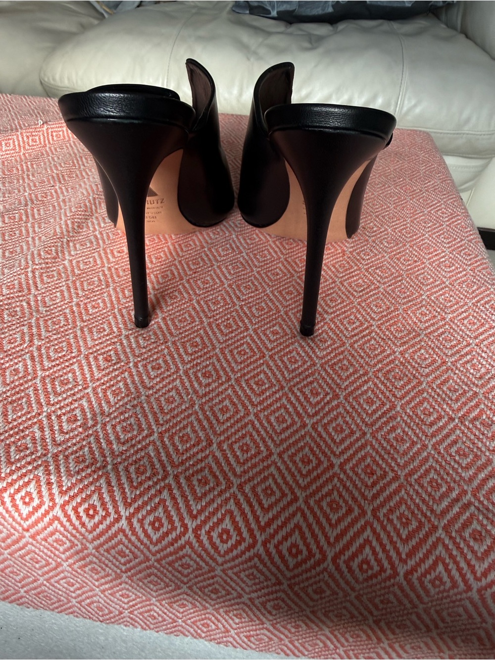 Schutz Black Pointed on Leather Mules with Front Slit - Picture 3 of 4